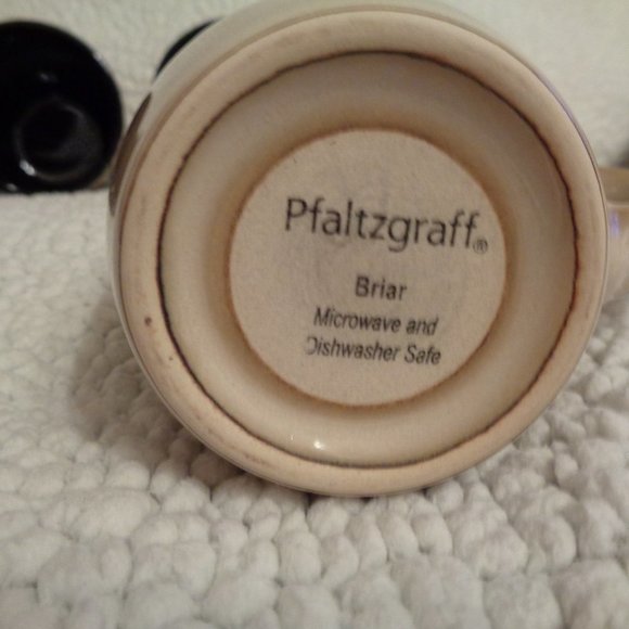 Pfaltzgraff Briar Coffee Cups / Mugs Set of 4 - Picture 6 of 7